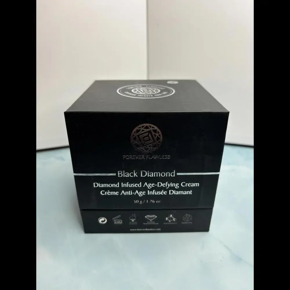 Forever Flawless Black Diamond Age-Defying Cream - 50g - Picture 1 of 3